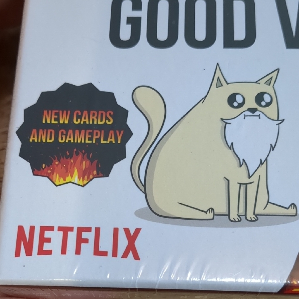 NWT Exploding Kittens Good vs Evil Cat Toy Red - Picture 3 of 10